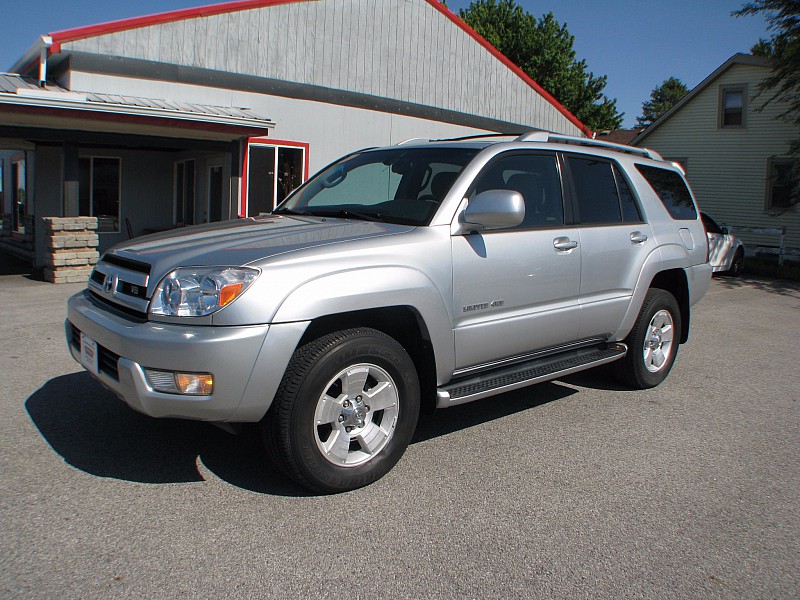 Pre-Owned 2003 Toyota 4Runner 4d SUV 4WD Limited V8 Sport Utility in